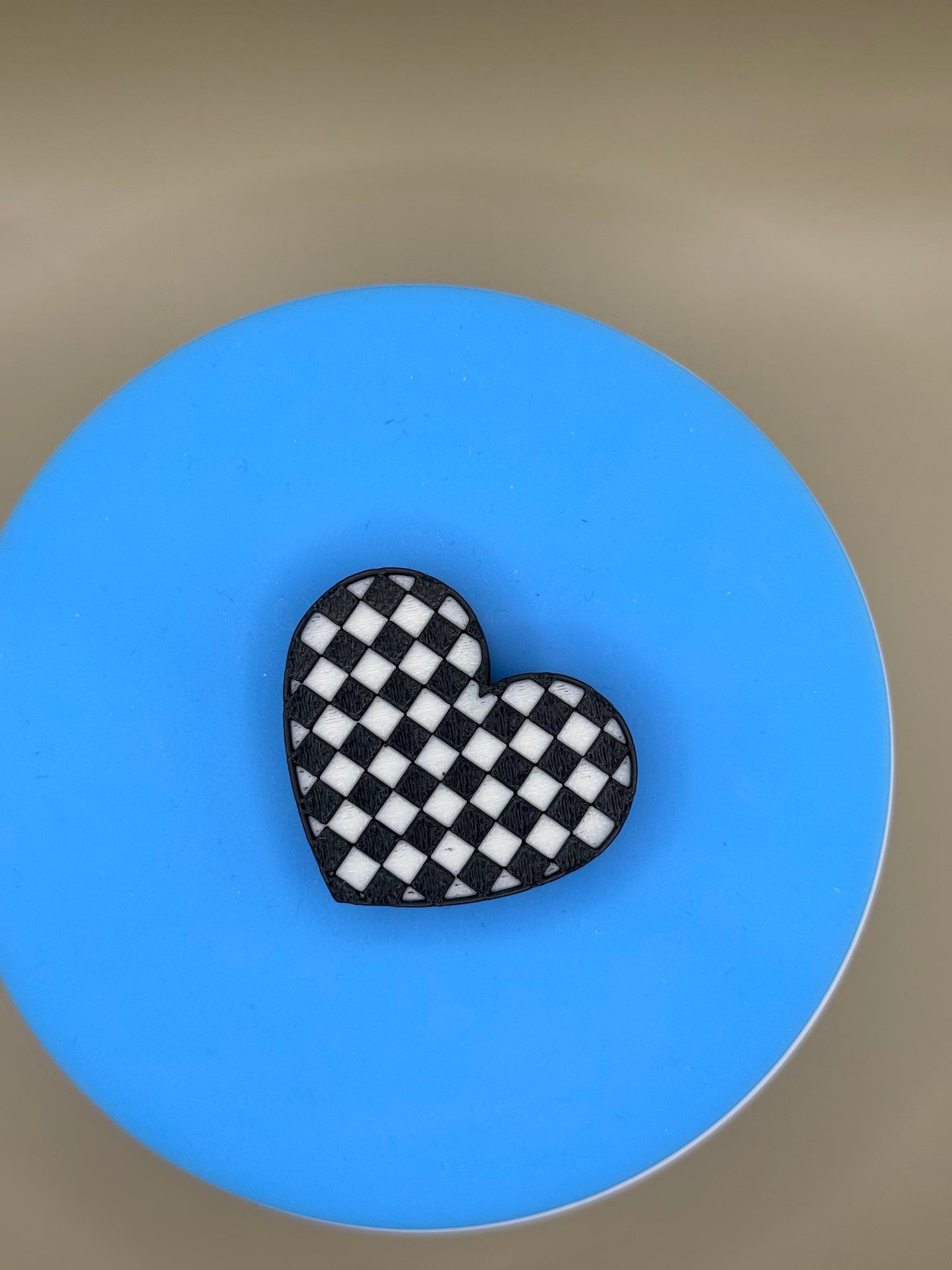 Checkered Heart Topper